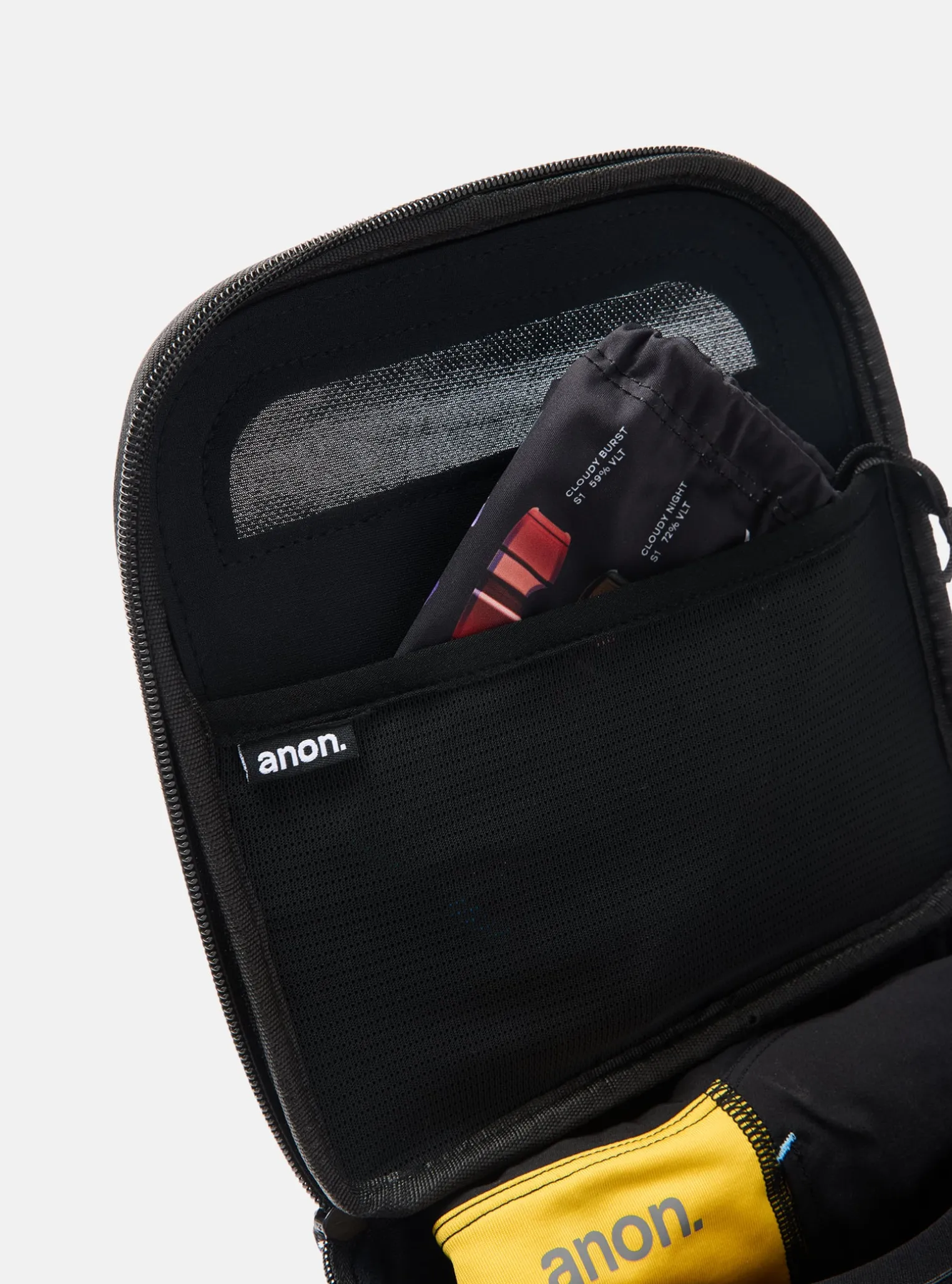anon_goggles_accessory_ca_3.webp Anon Goggles Accessory Case