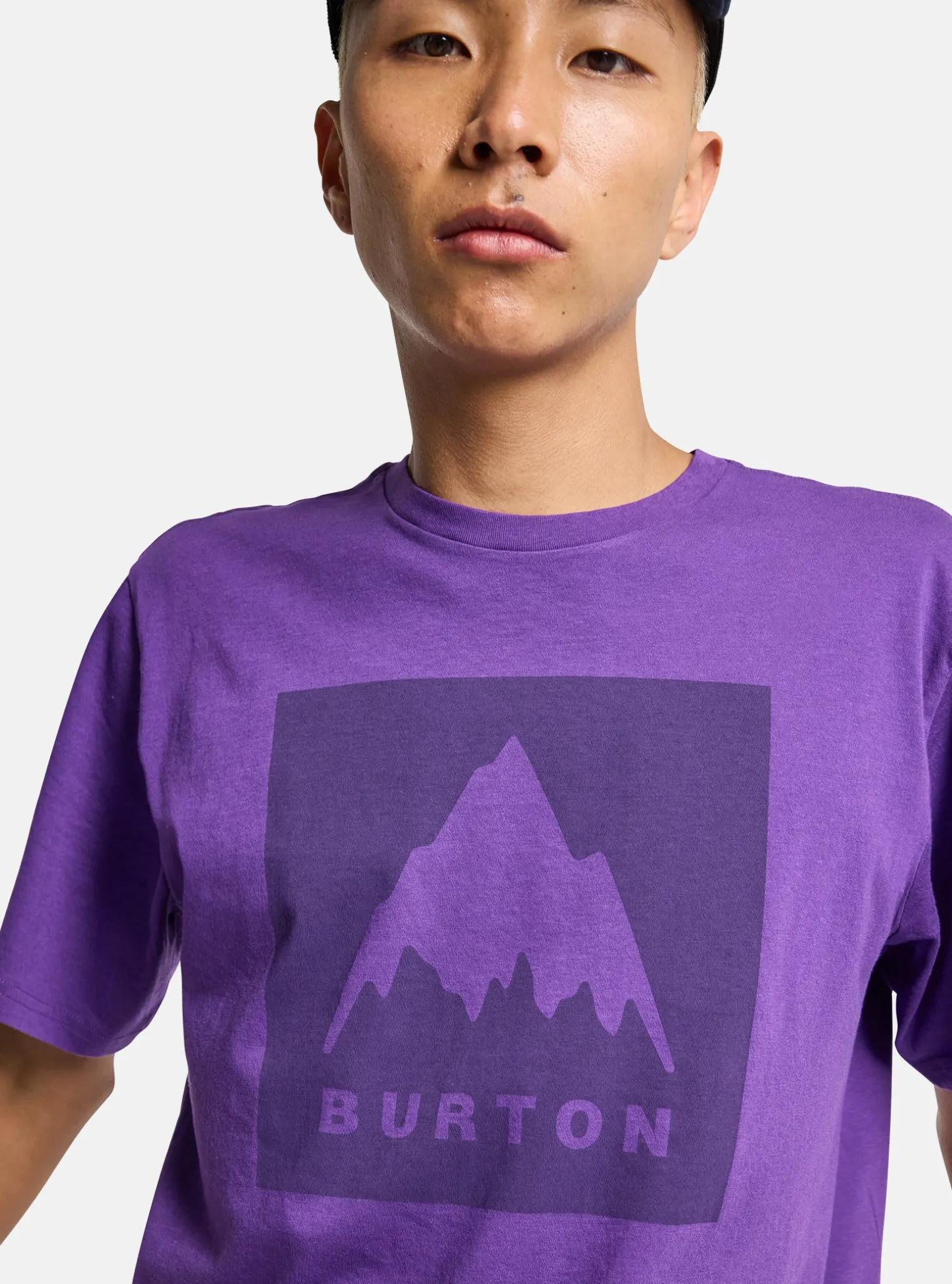 burton_classic_mountain_h_3.webp Burton Classic Mountain High Short Sleeve T-Shirt