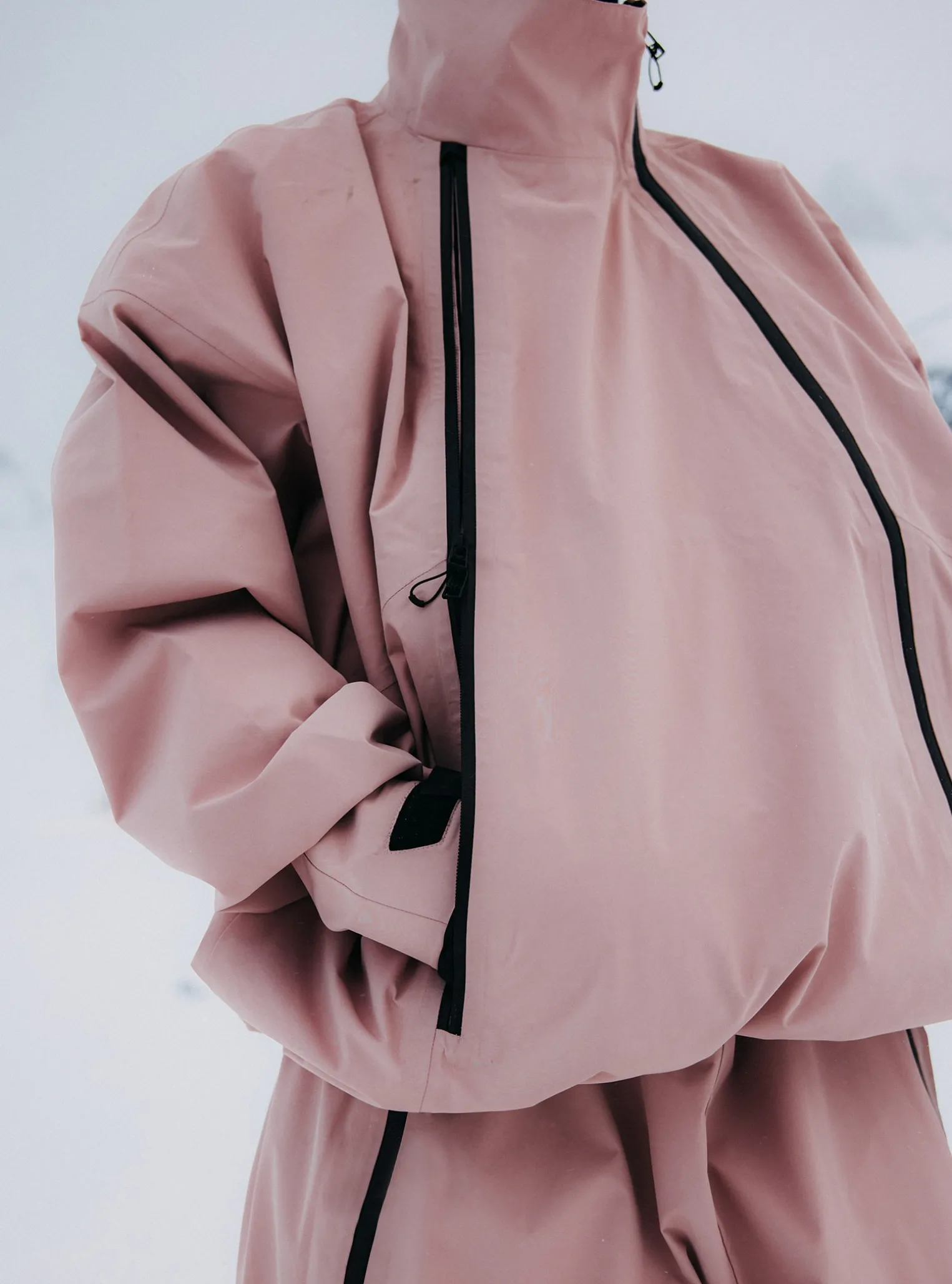 burton_futuretrust_l_anor_1.webp Burton Futuretrust 3L Anorak Jacket