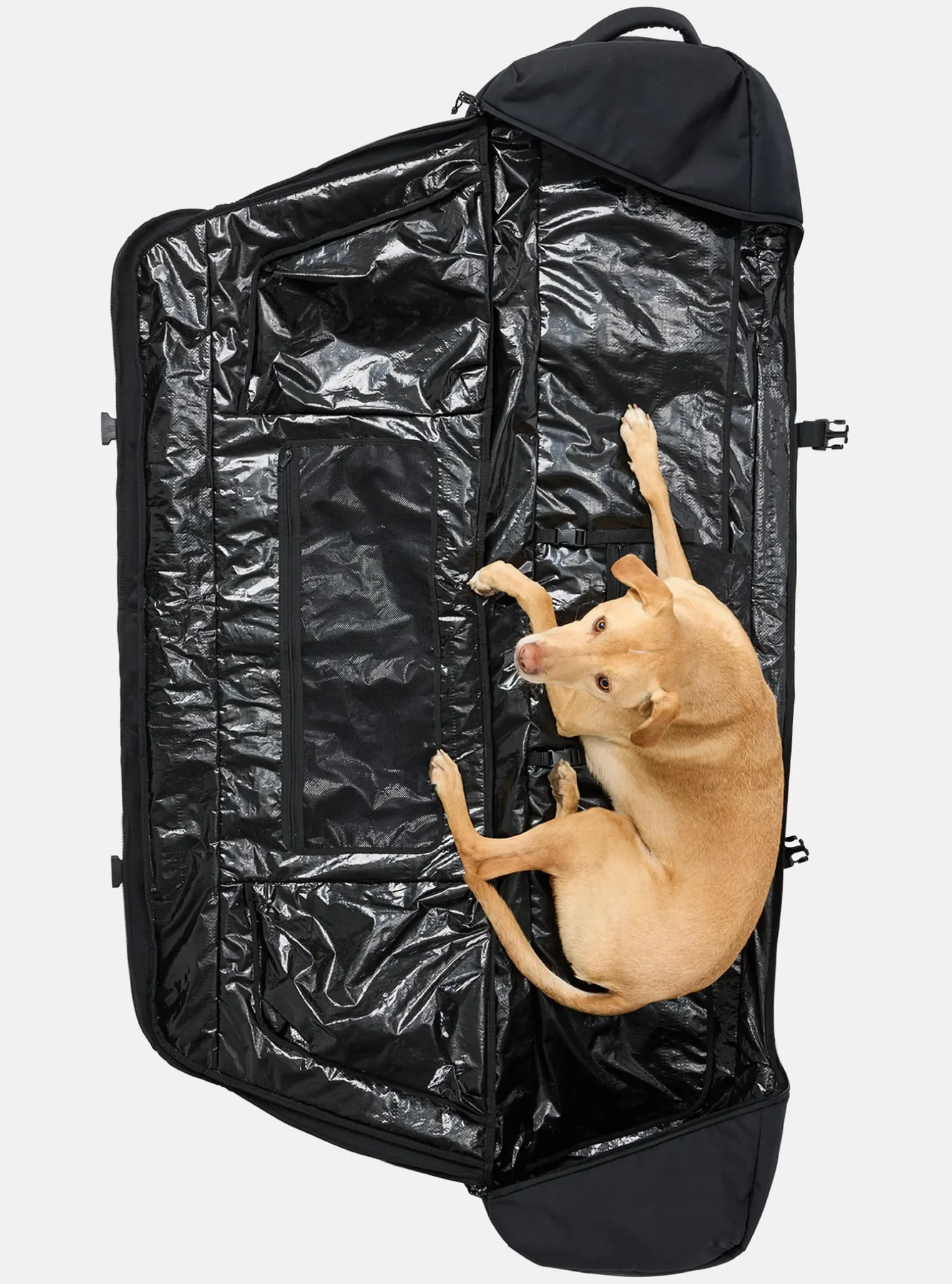 burton_wheelie_flight_att_2.webp Burton Wheelie Flight Attendant Snowboard Bag